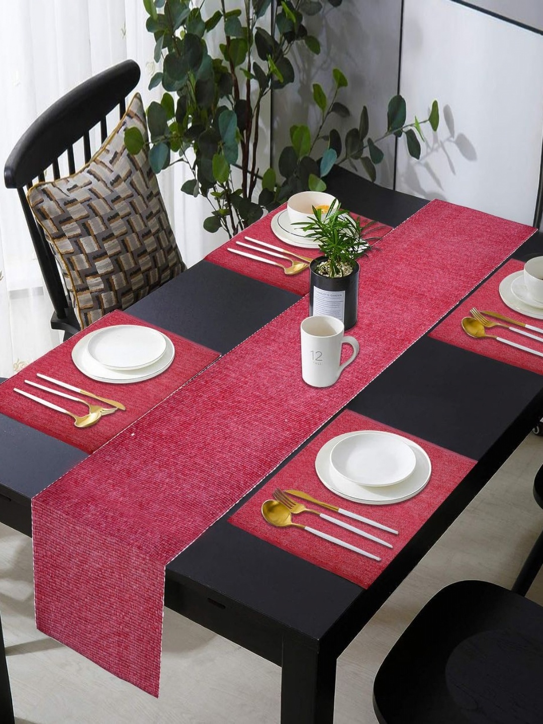 

PRAKARTIK 5-Pcs Red Cotton Table Placemats with Table Runner