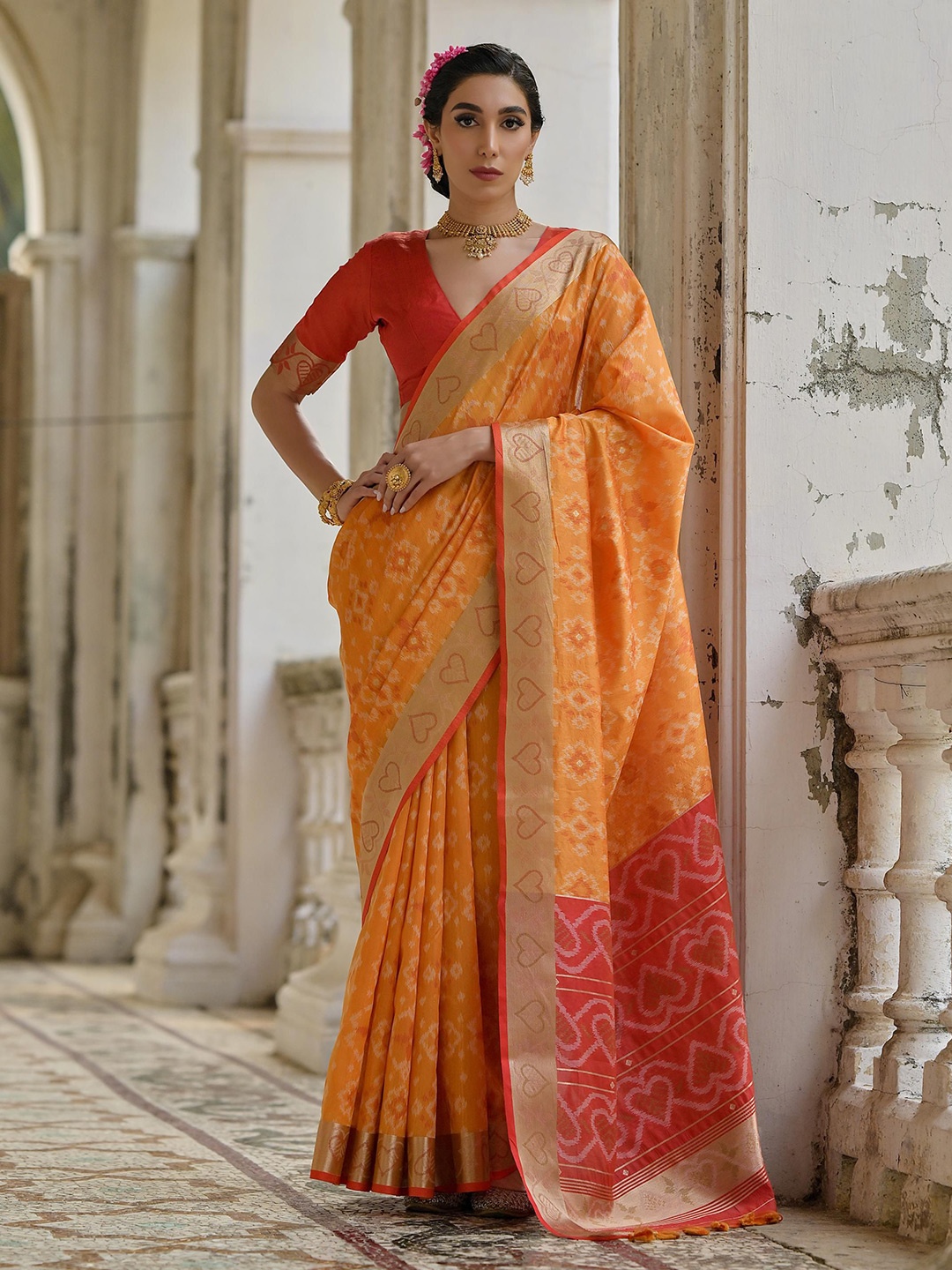 

Divyadham Textiles Woven Design Zari Pure Silk Banarasi Saree, Mustard