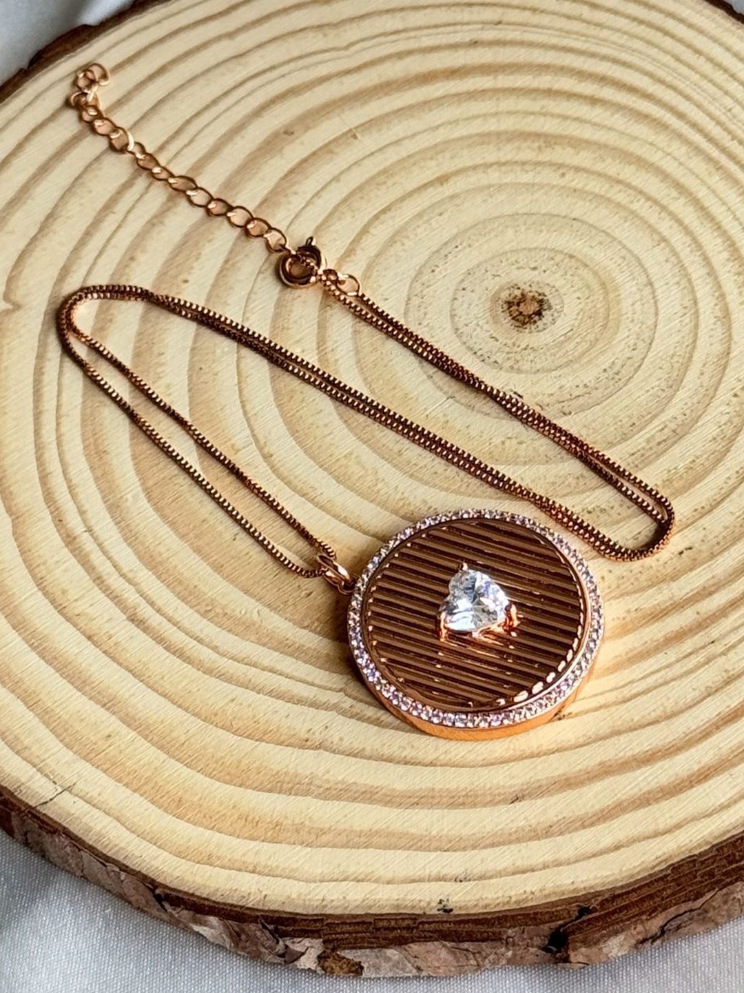 

The Jewellery Tale Rose Gold-Plated Parallel Linear with Heart Shaped Pendants with Chains