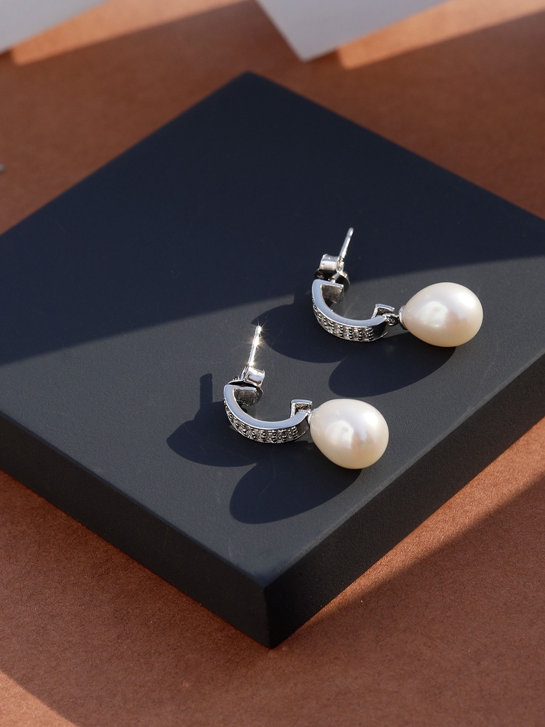 

DIAVO Contemporary Drop Earrings, Silver