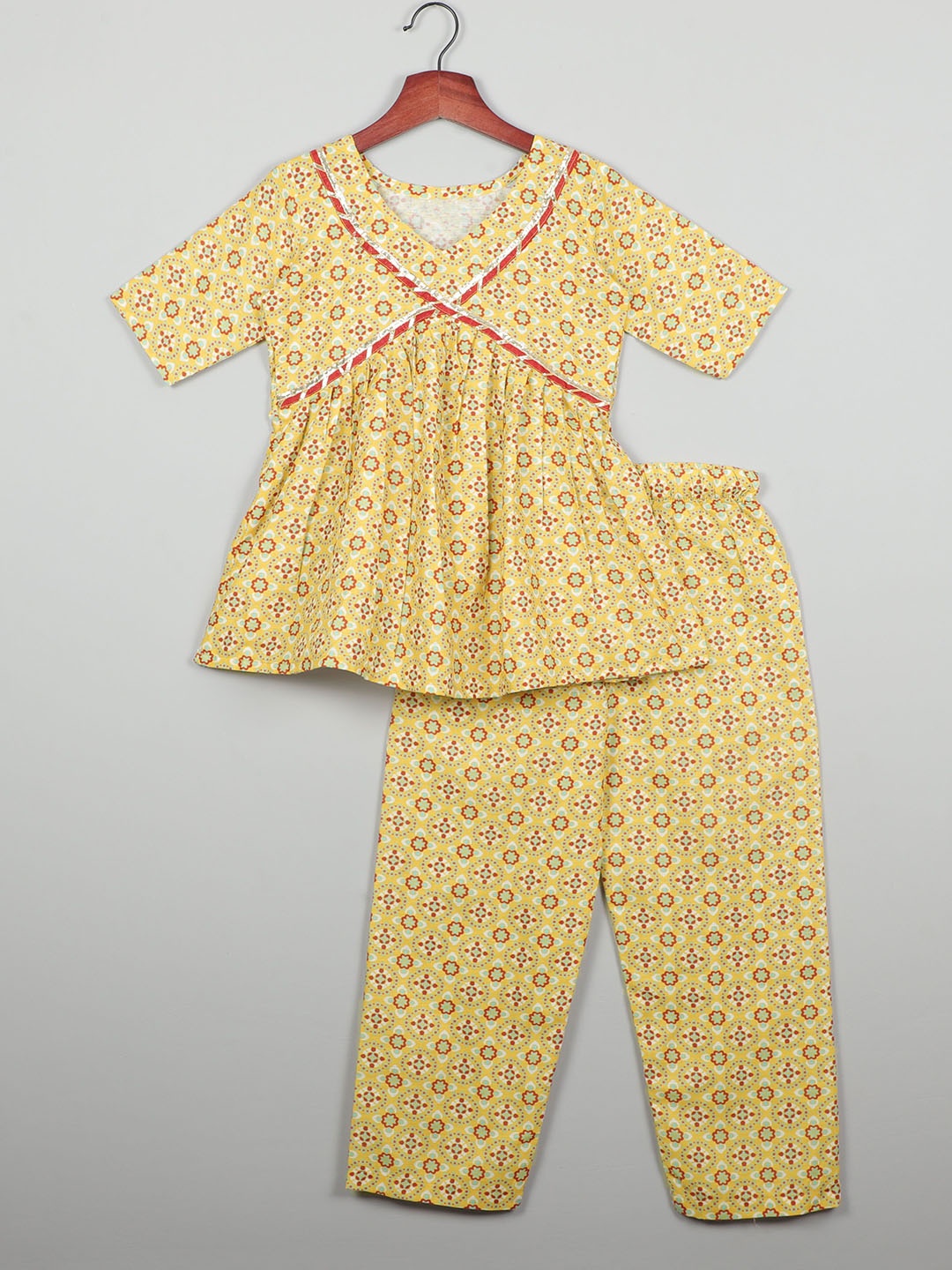 

SHAHUDI DESIGNER Girls Printed Pyjamas, Yellow
