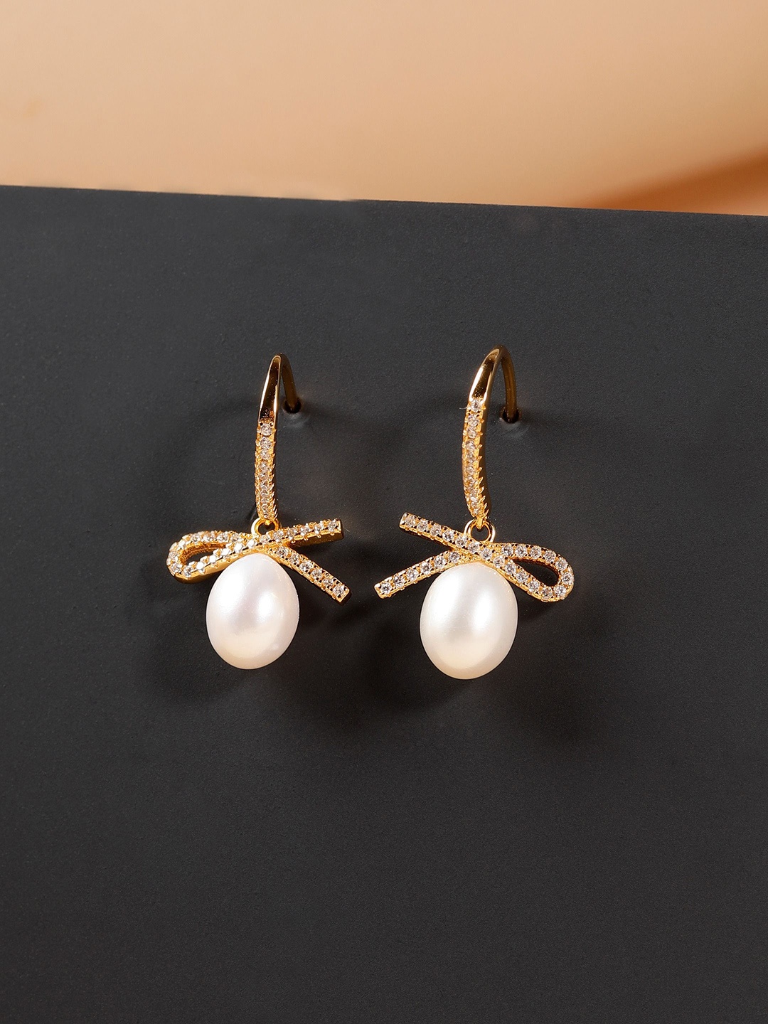 

DIAVO Contemporary Hoop Earrings, Gold