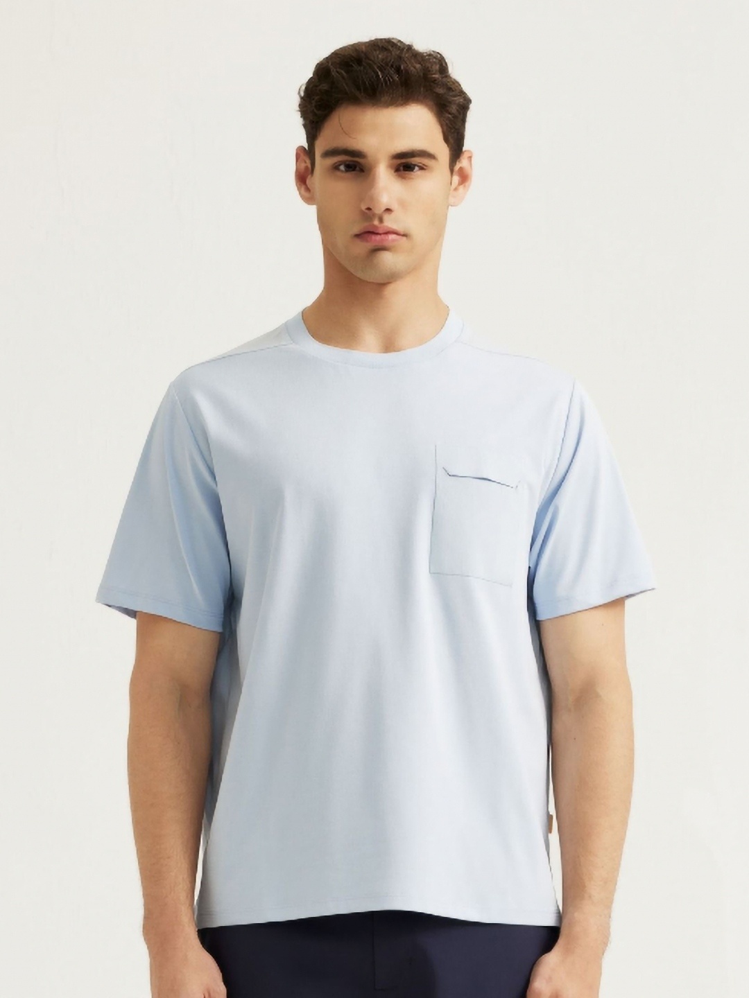 

Roam Everywhere Men T-shirt, Blue