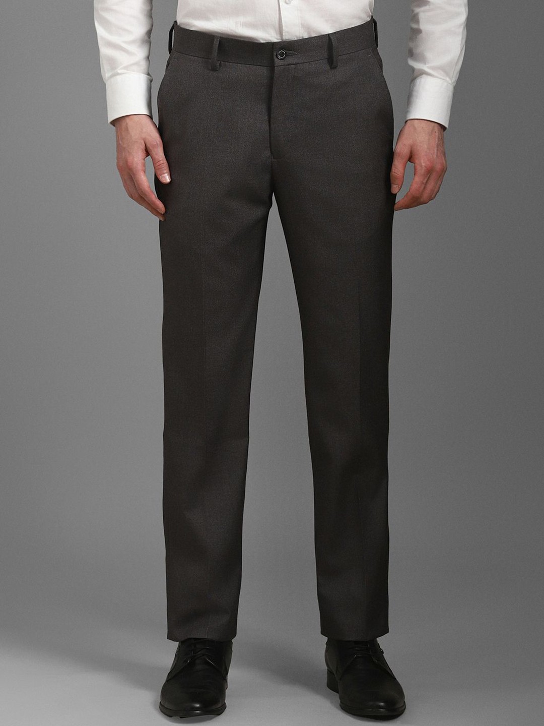 

Louis Philippe Men Slim Fit Trousers, Brown