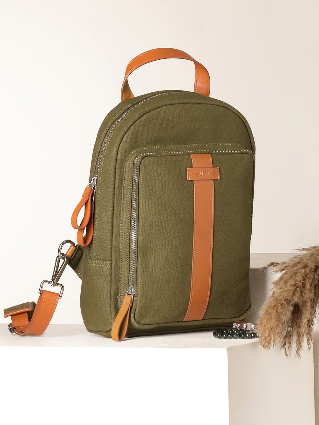 

AQUATAN Men Backpack, Olive