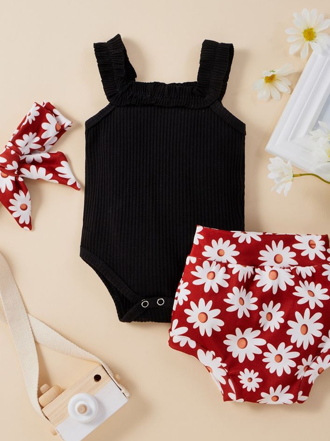 

LULU & SKY Girls Top with Shorts, Black