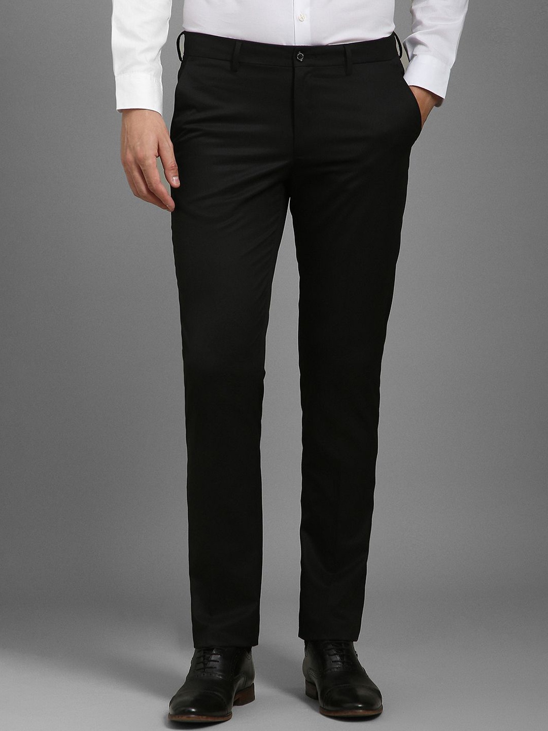 

Louis Philippe Men Slim Fit Trousers, Black