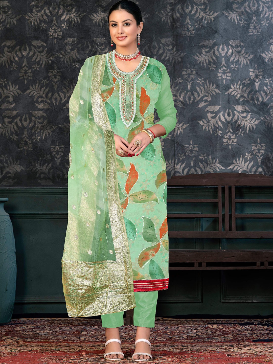 

SAINOOR Embroidered Organza Semi-Stitched Dress Material, Green