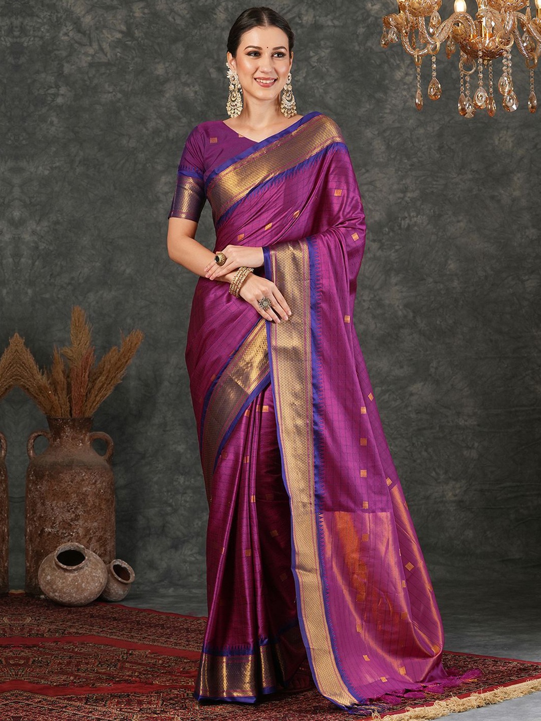 

DIVASTRI Ethnic Motifs Zari Silk Blend Banarasi Saree, Pink