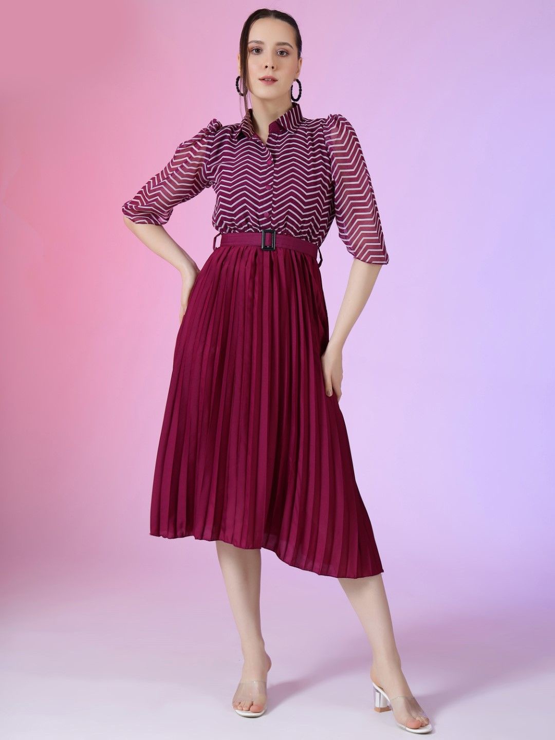 

Raiyani Fashion Print Puff Sleeve Applique Georgette Fit & Flare Dress, Magenta
