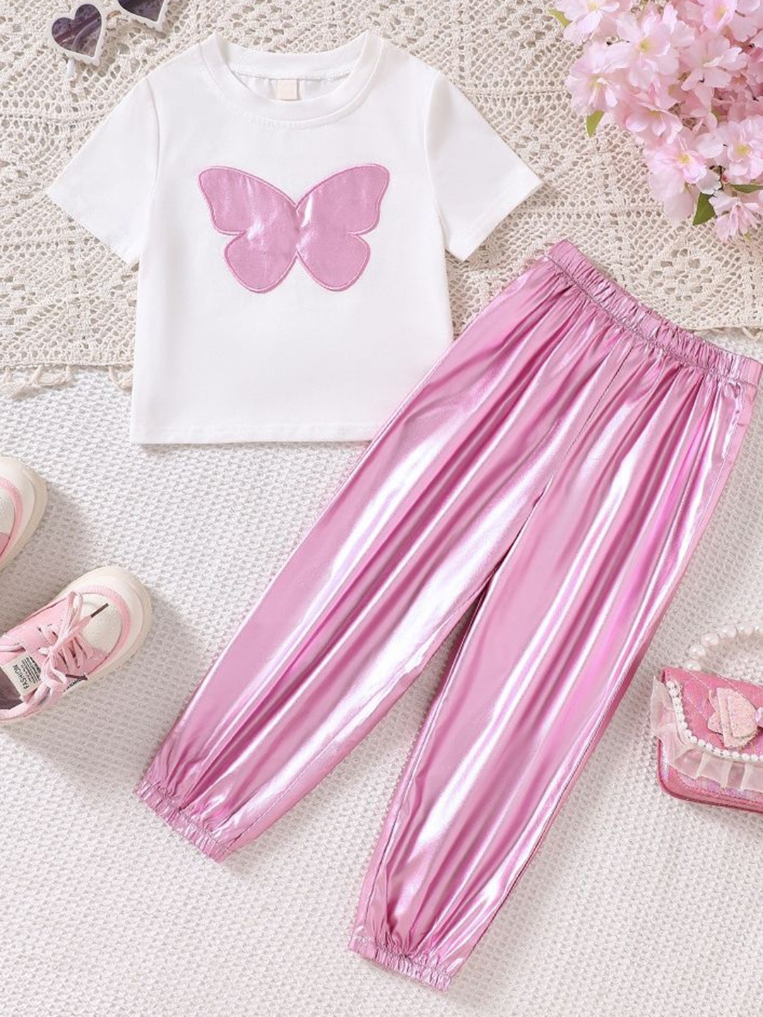 

LULU & SKY Girls Printed T-shirt with Trousers, Pink