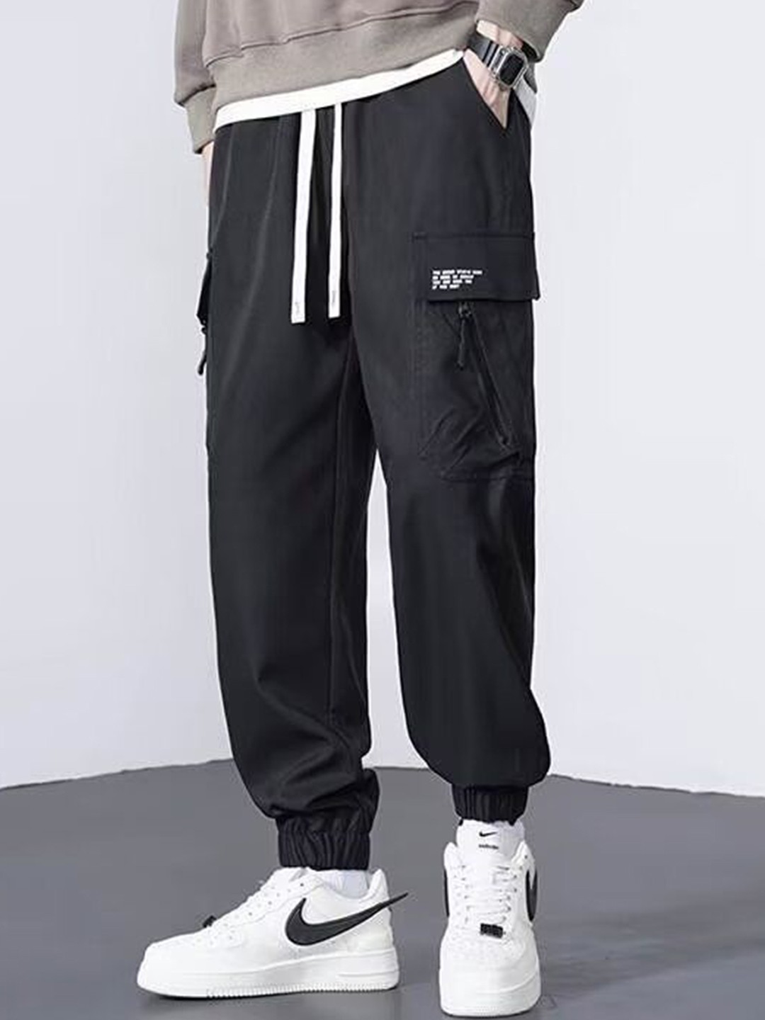 

StyleCast x Revolte Men Easy Wash Joggers Trousers, Black