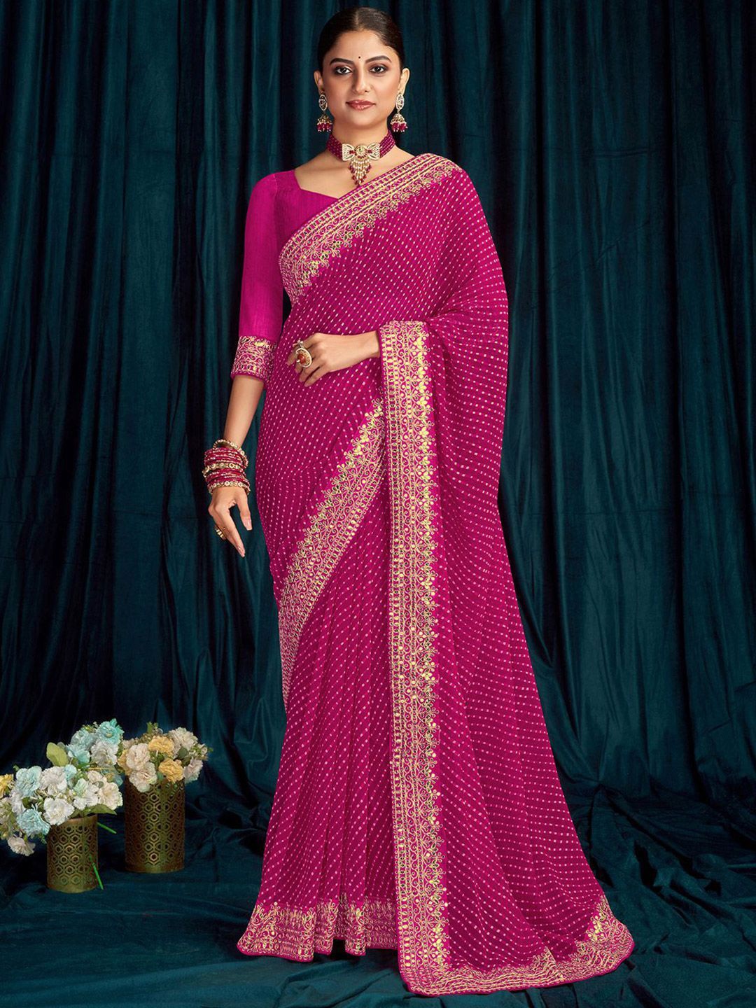 

DIVASTRI Striped Zari Pure Georgette Garad Saree, Pink