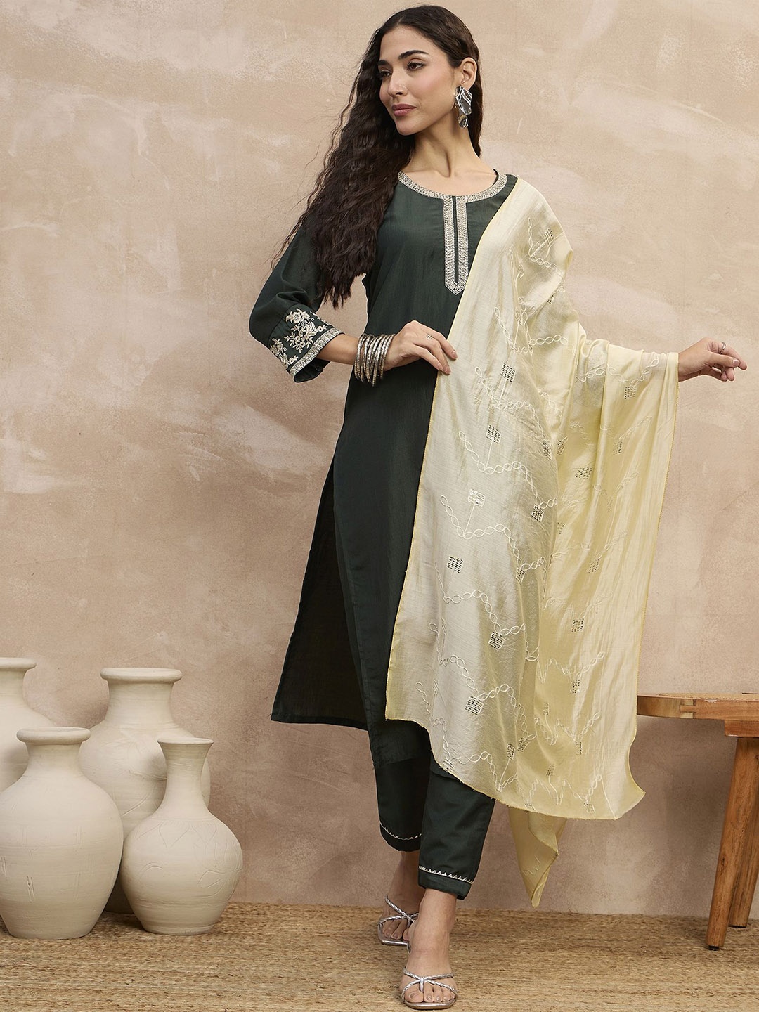 

all about you Women Embroidered Regular Kurta with Trousers & With Dupatta, Green