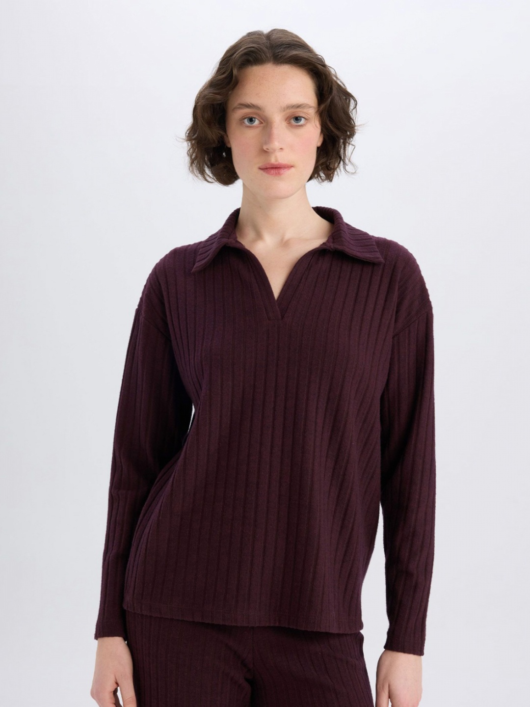 

DeFacto Women Striped V-Neck Pockets T-shirt, Na