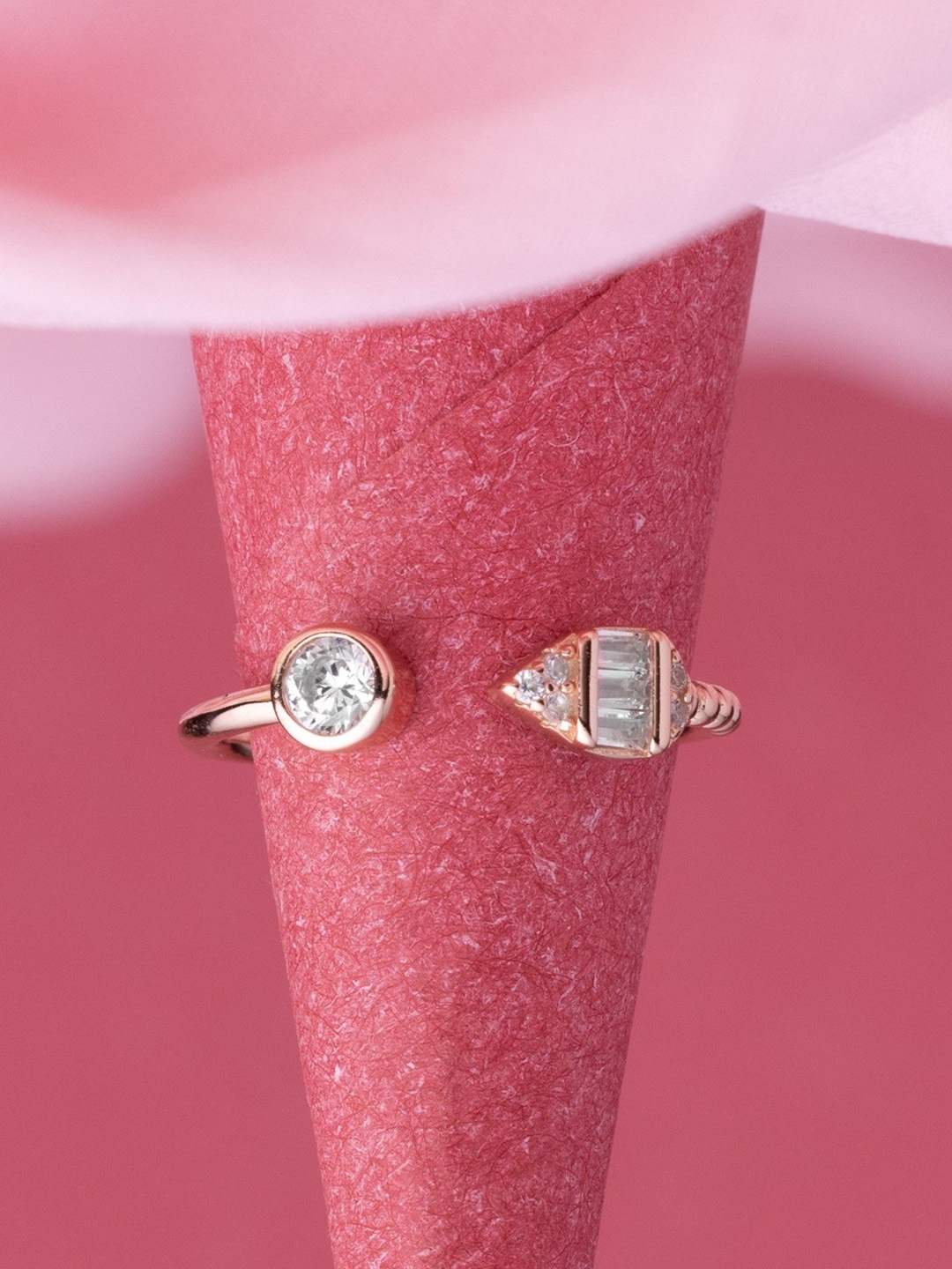 

LIORA 925 Silver Rose-Gold Plated Adjustable Finger Ring