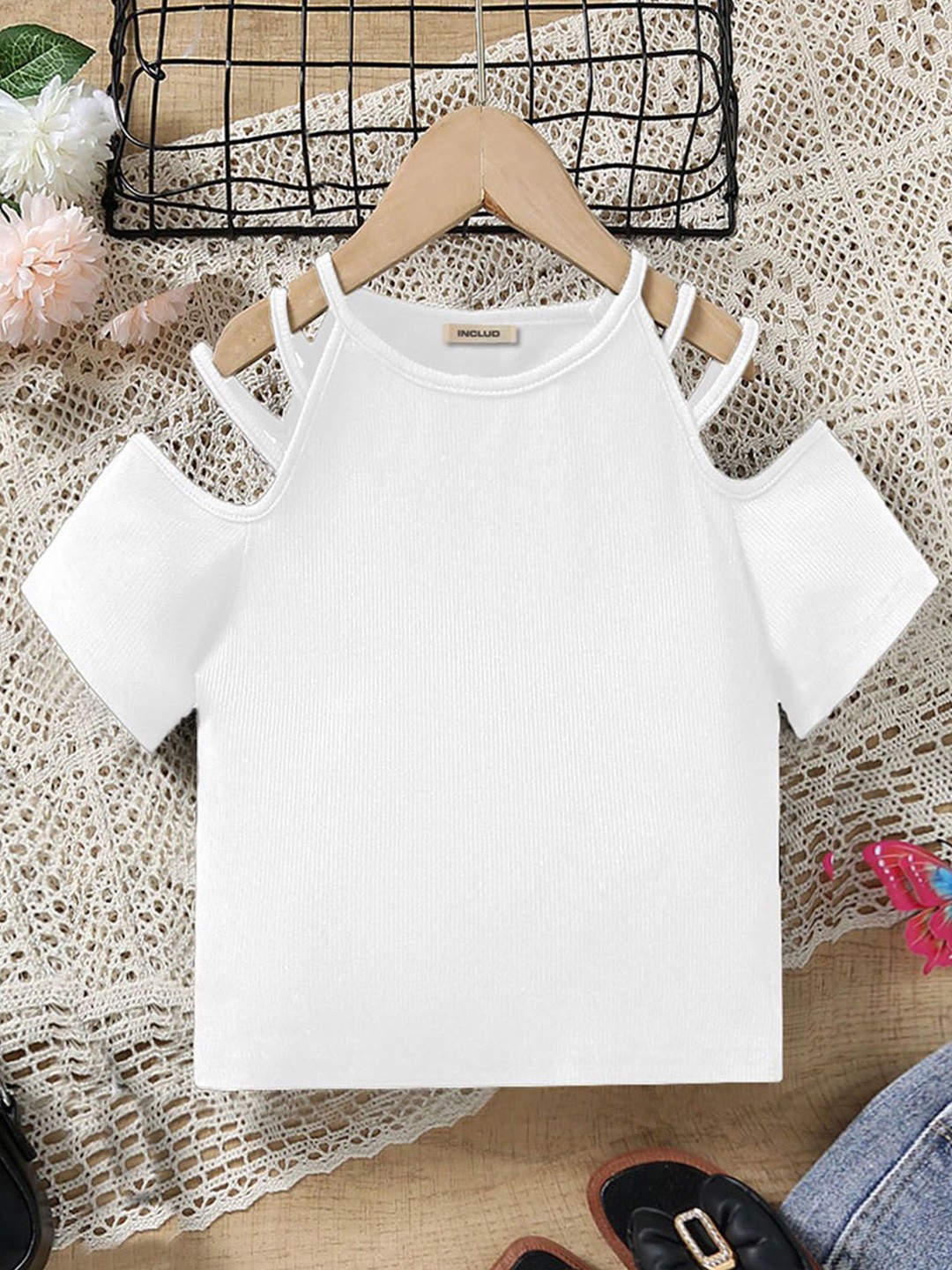

INCLUD Top, White
