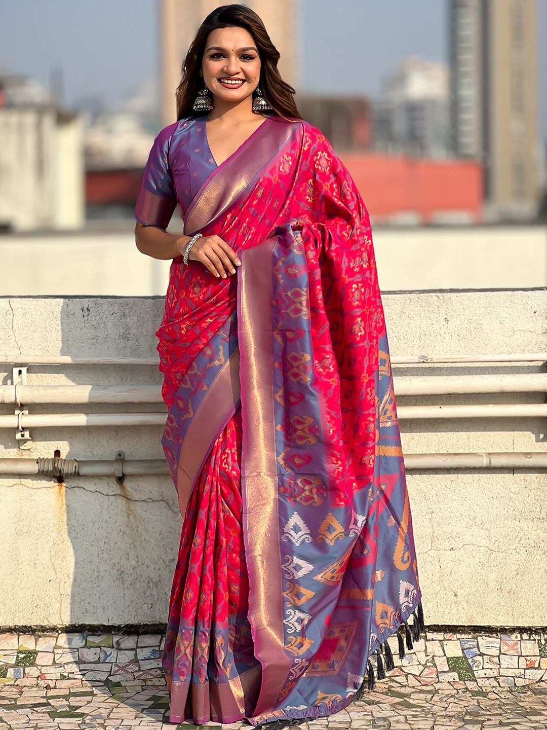 

Panzora Woven Design Zari Silk Blend Patola Saree, Pink