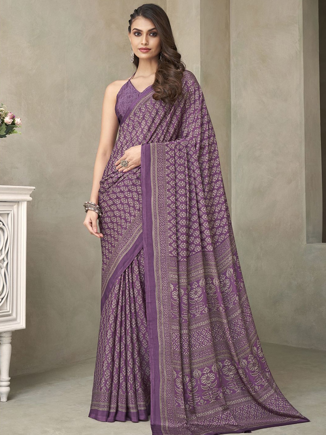 

DIVASTRI Ethnic Motifs Pure Crepe Saree, Purple