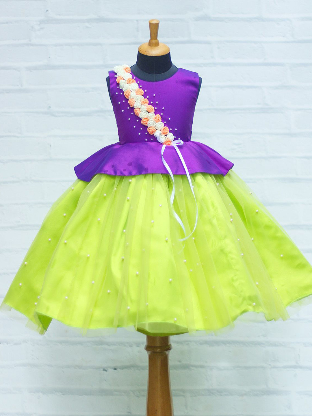 

Li & Li Boutique Net Maxi Dress, Lime green