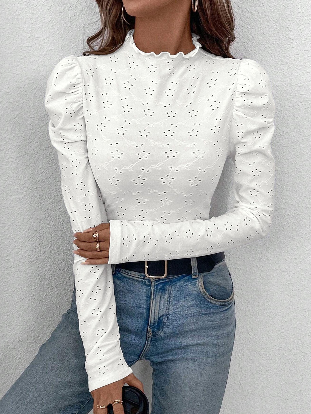

bebe Puff Sleeve Top, White
