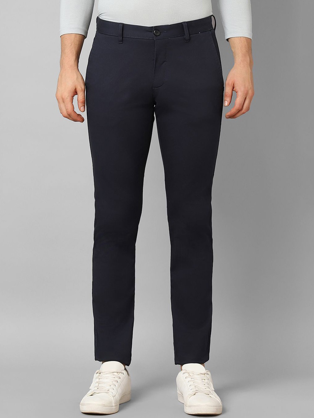 

Louis Philippe Sport Men Slim Fit Trousers, Navy blue