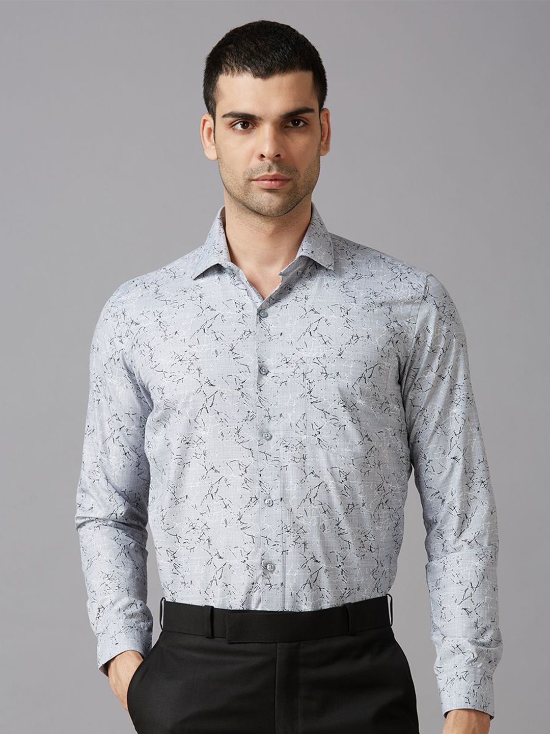 

John Philips Men Slim Fit Floral Opaque Printed Formal Shirt, Grey