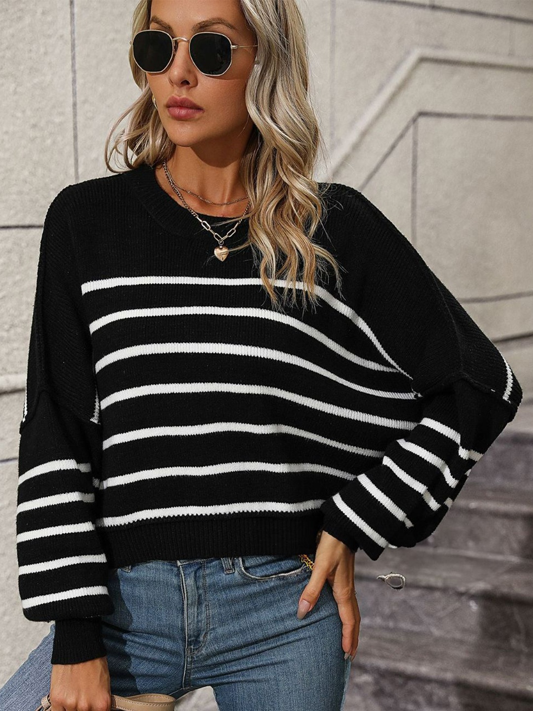 

Oh Rare Women Striped Pullover, Black