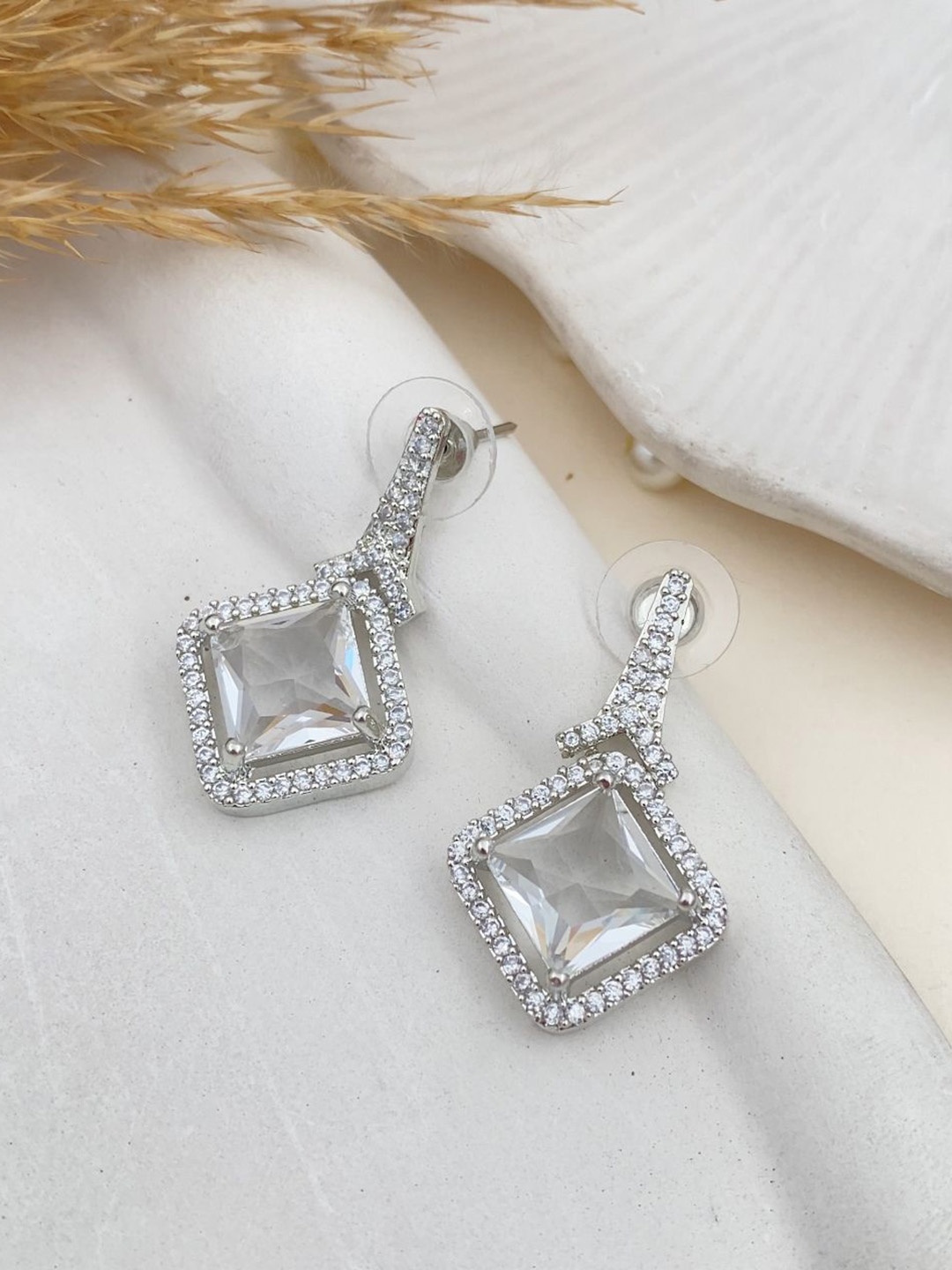 

Rare Bello Contemporary Drop Earrings, Silver