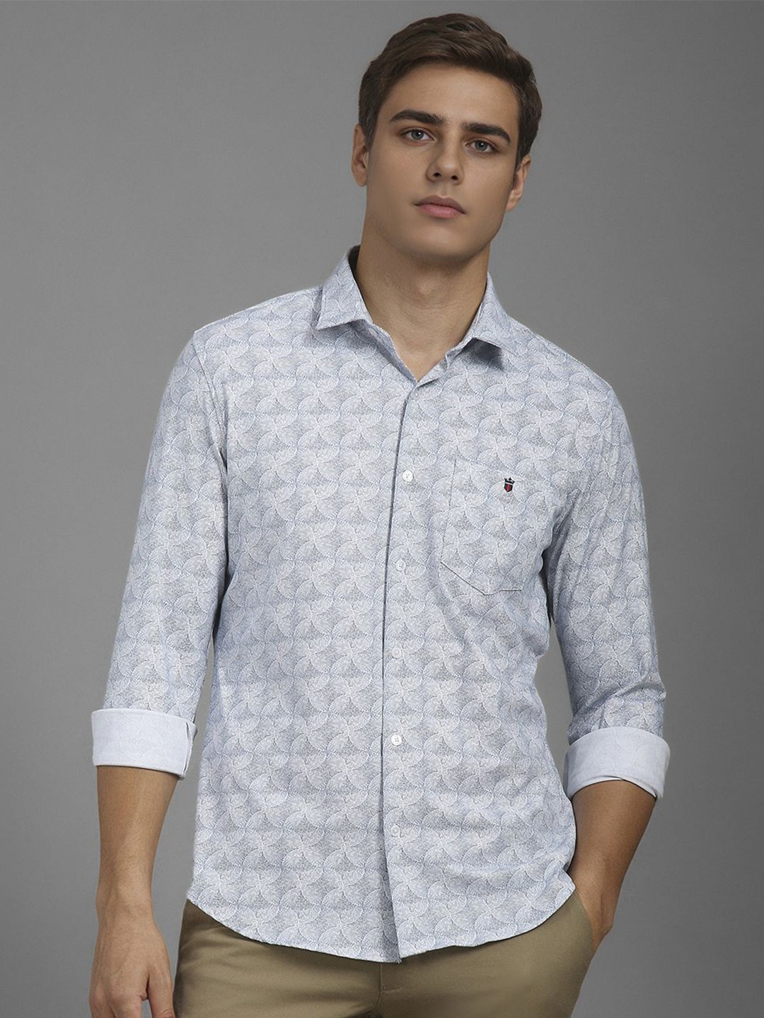 

Louis Philippe Sport Men Slim Fit Floral Opaque Printed Casual Shirt, Grey