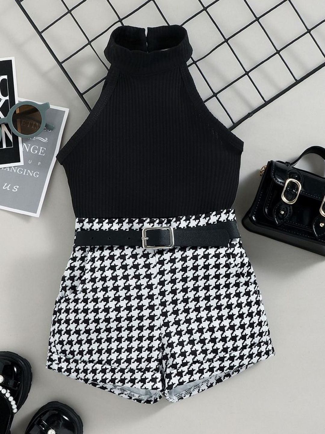 

LULU & SKY Girls Top with Shorts, Black