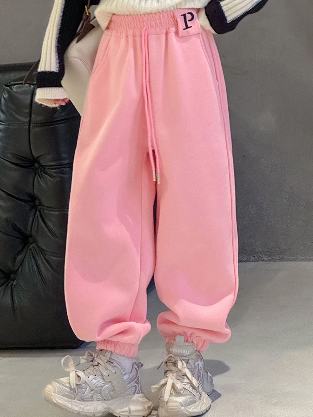 

LULU & SKY Girls Loose Fit High-Rise Trousers, Pink