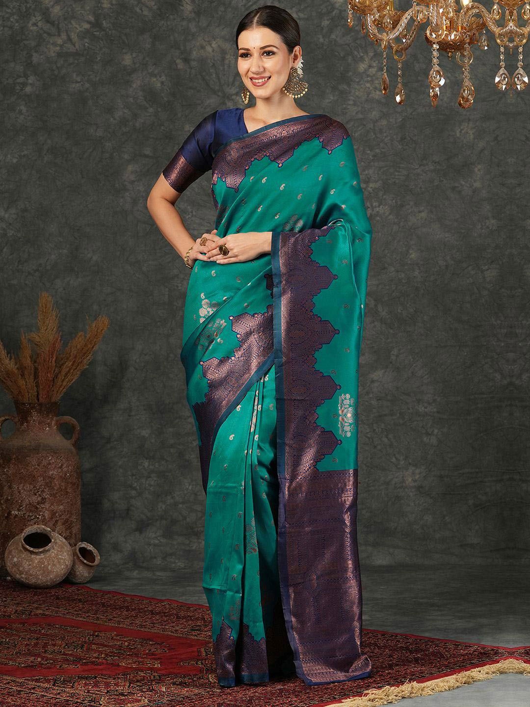 

DIVASTRI Ethnic Motifs Zari Silk Blend Banarasi Saree, Green