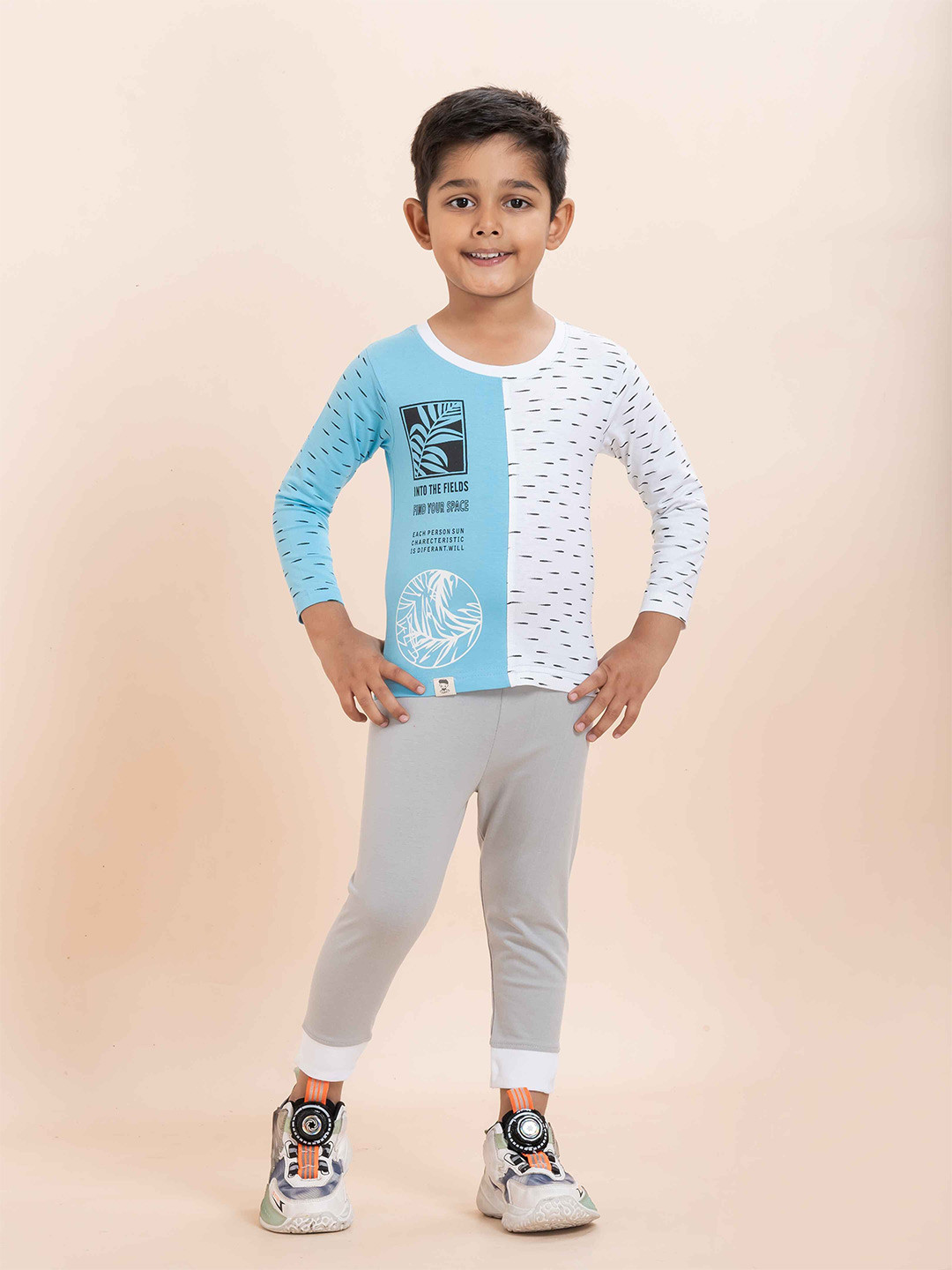 

YK X JUST KiDDiNG Boys Printed T-shirt with Trousers, Blue