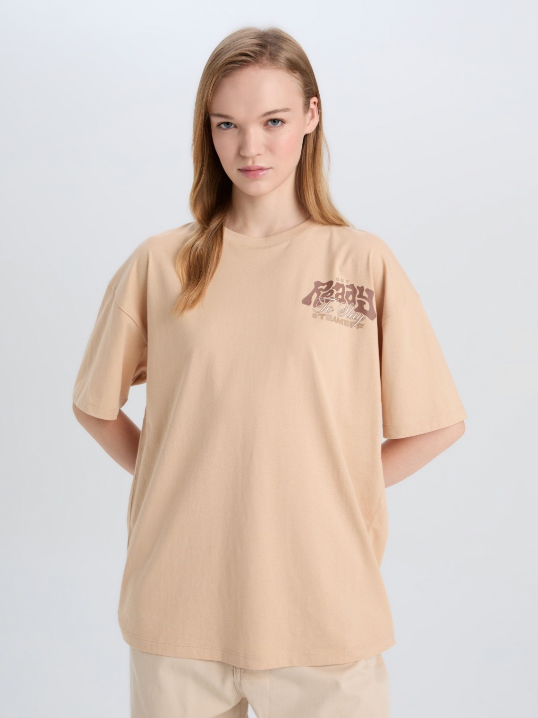 

DeFacto Women Printed Extended Sleeves Raw Edge T-shirt, Na