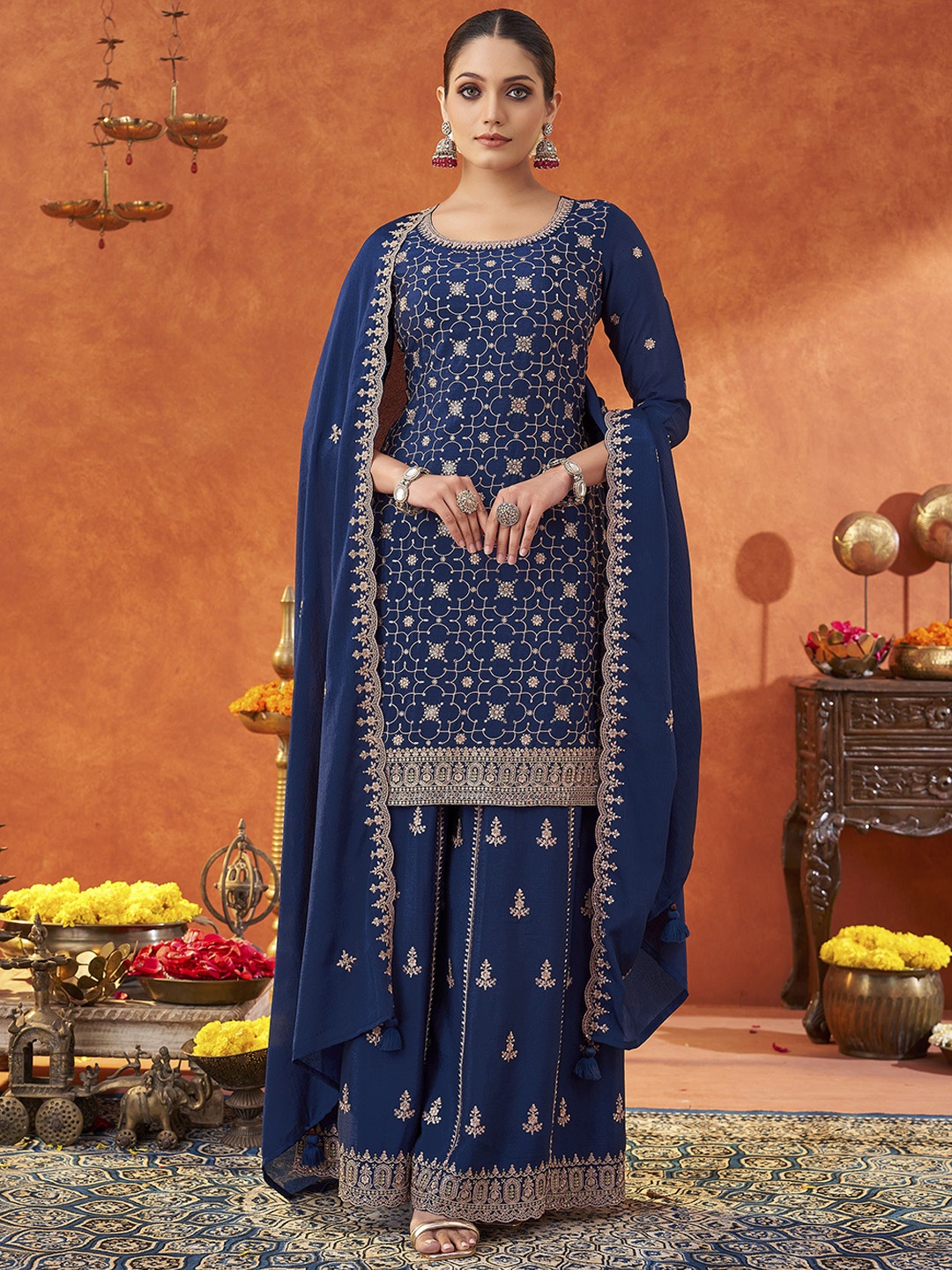 

Fourleaf Women Ethnic Motifs Embroidered Regular Thread Work Kurta with Sharara & With Dupatta, Navy blue