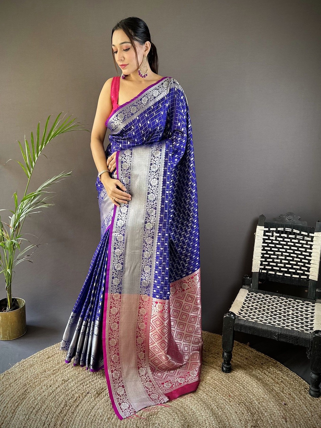 

Panzora Woven Design Zari Silk Blend Saree, Blue