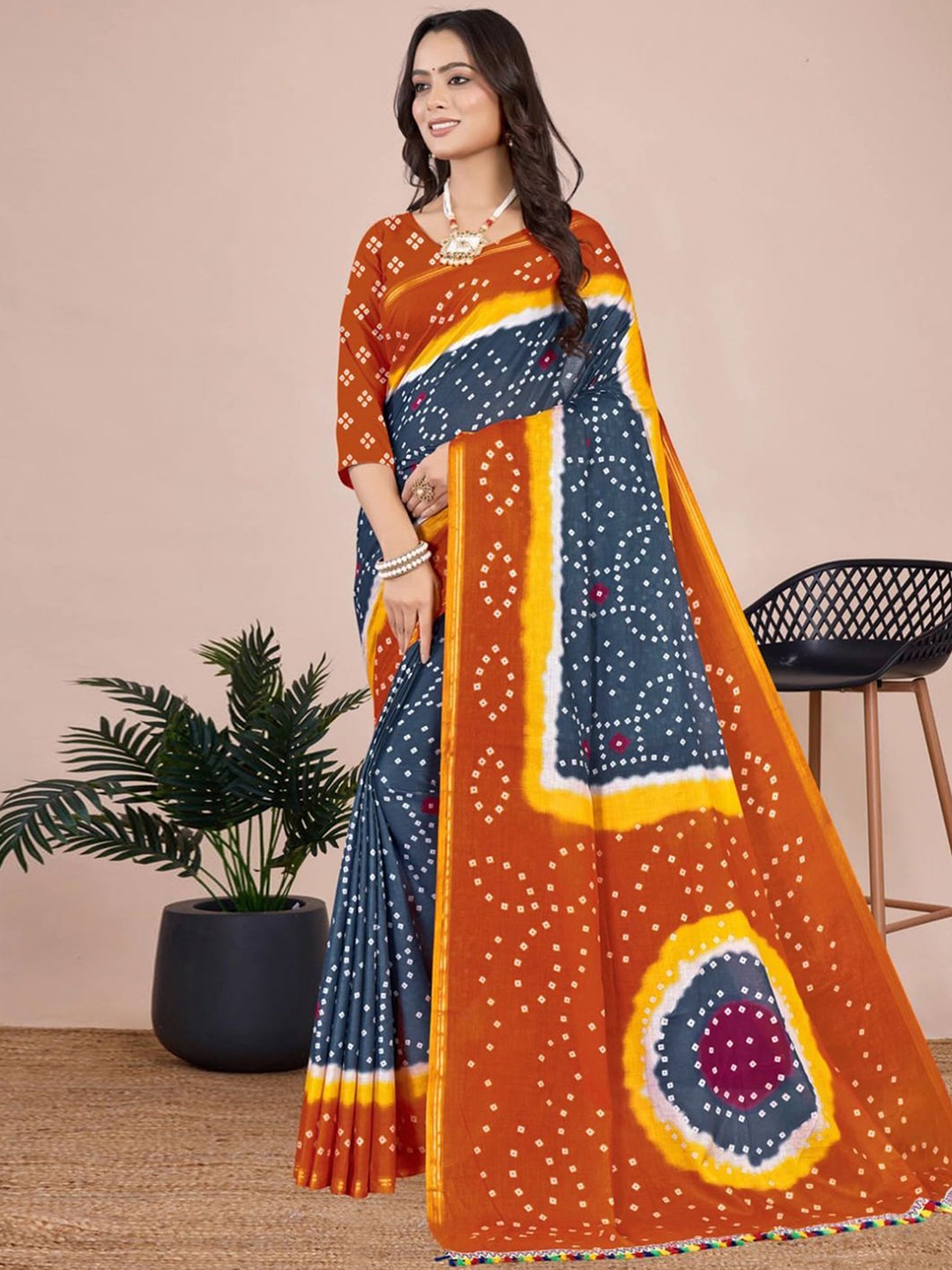 

DIVASTRI Bandhani Pure Cotton Ikat Saree, Brown