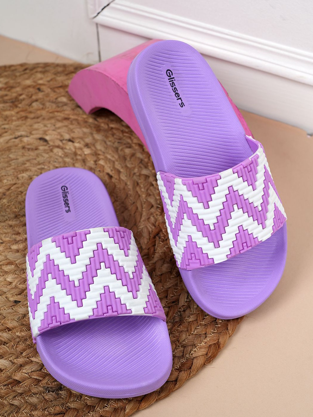 

GLISSERS Women Sliders, Lavender