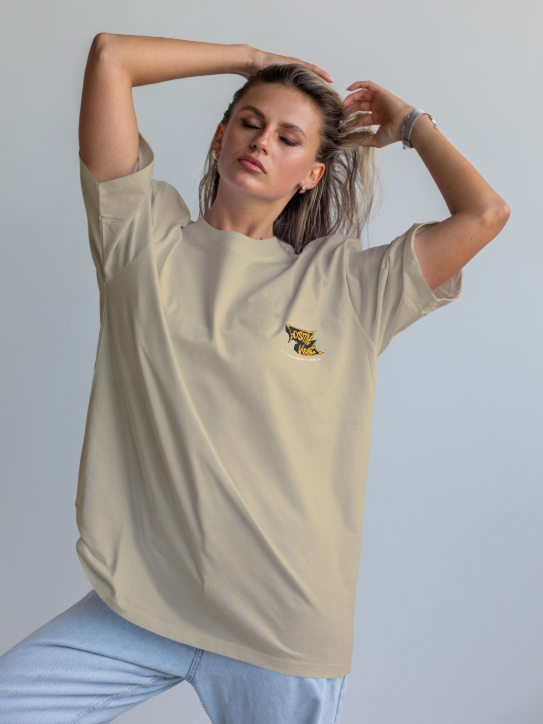 

Moda Rapido Women Applique T-shirt, Beige