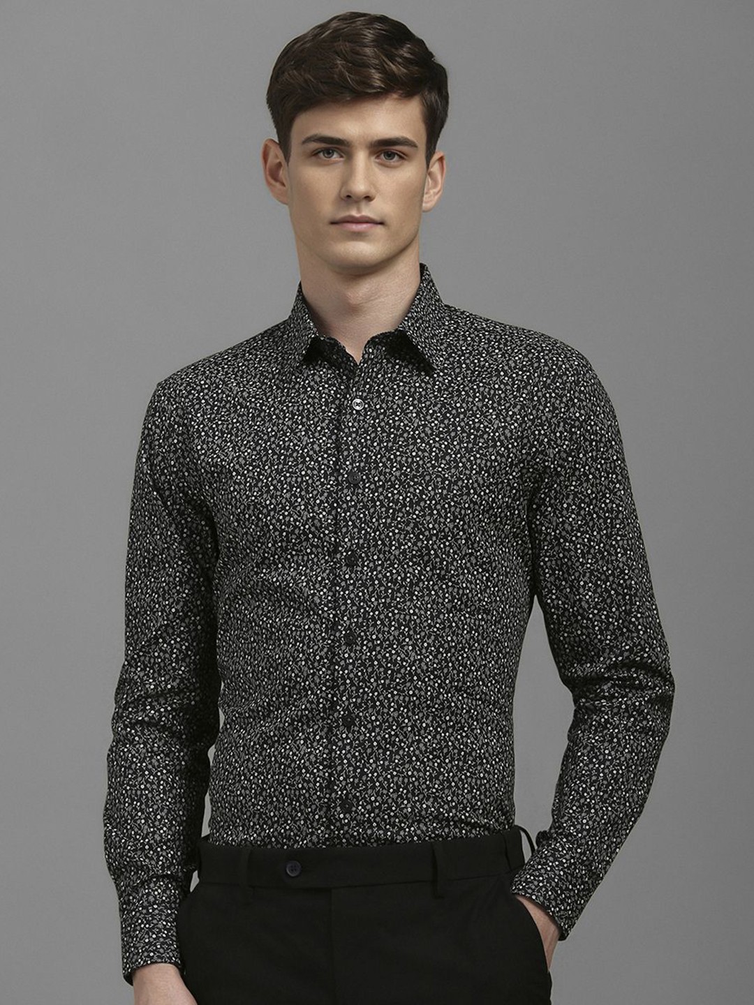 

Louis Philippe Men Slim Fit Floral Opaque Printed Formal Shirt, Black