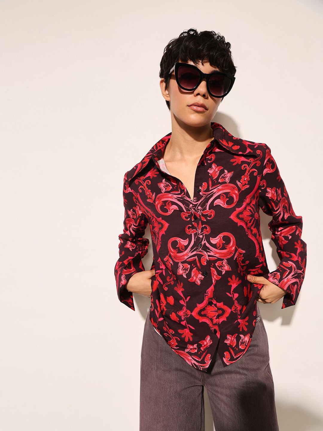 

ONLY Women Opaque Printed Casual Shirt, Red
