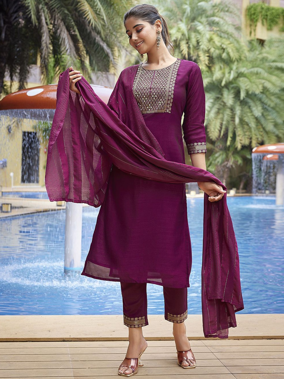 

HERE&NOW Women Regular Kurta with Trousers & With Dupatta, Purple