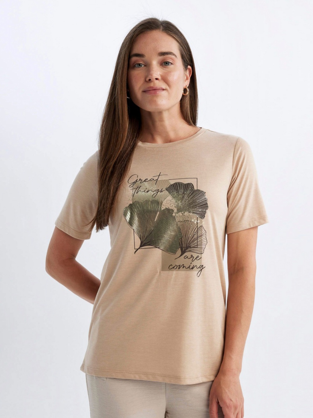 

DeFacto Women Camouflage Printed Drop-Shoulder Sleeves T-shirt, Na