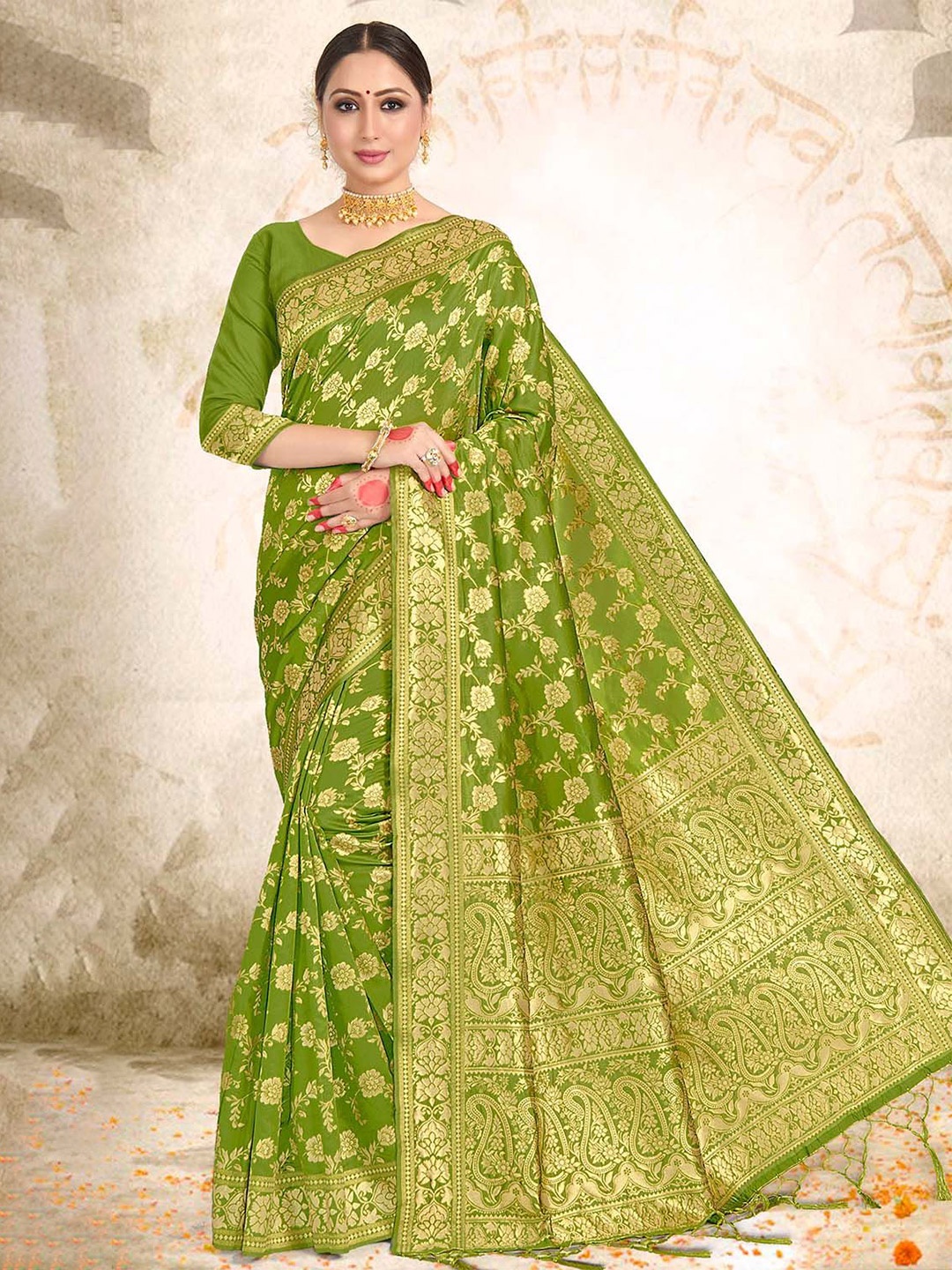 

DEVATITHI Ethnic Motifs Zari Silk Blend Banarasi Saree, Olive