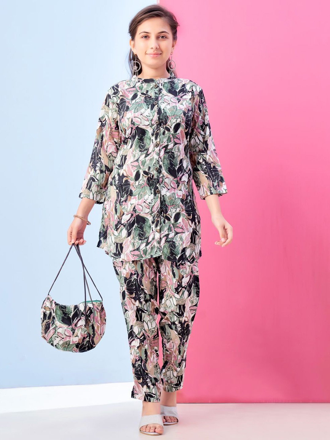 

Aarika Printed Tunic with Trousers, Green