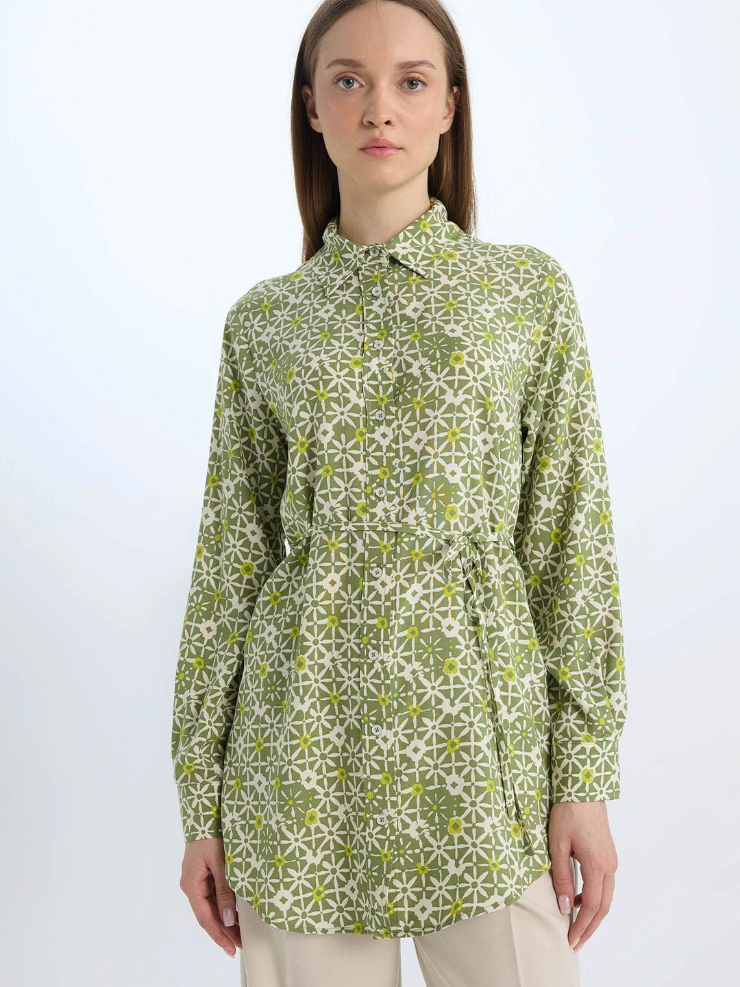 

DeFacto Geometric Printed Spread Collar Casual Shirt, Green