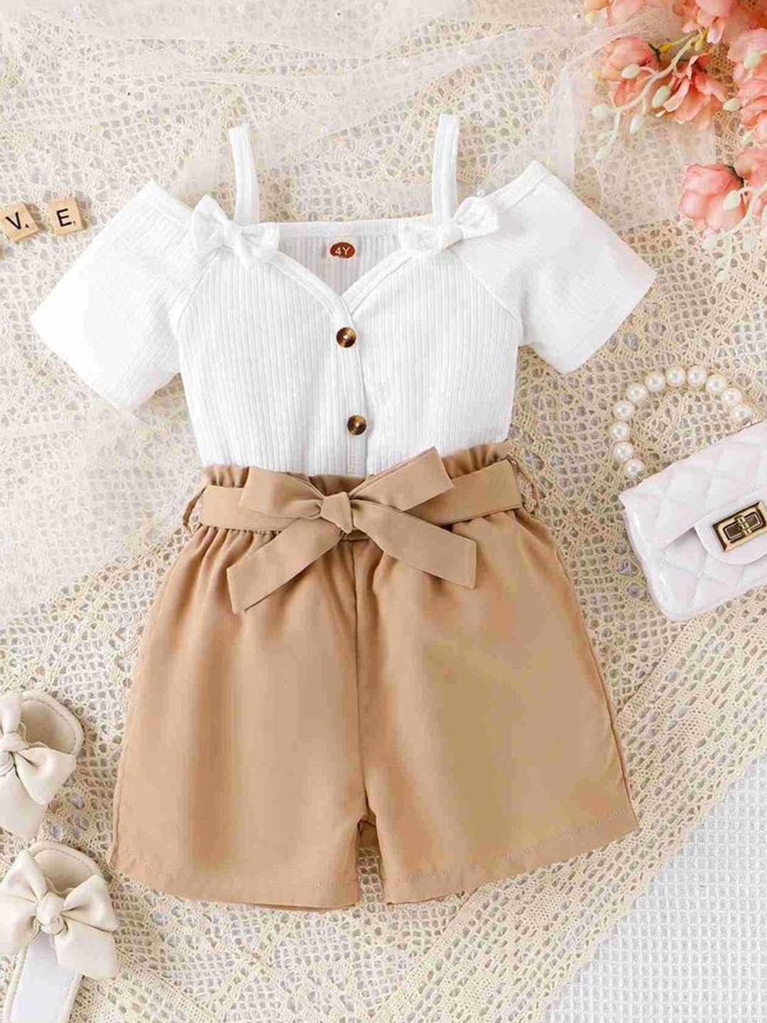 

LULU & SKY Girls Top with Shorts, White