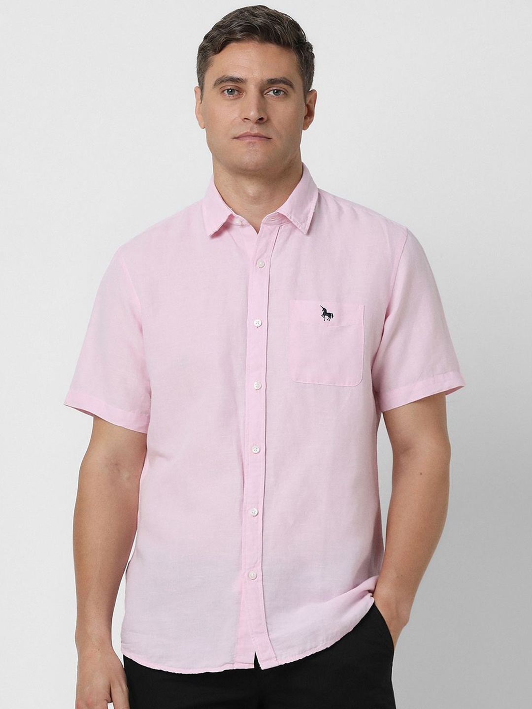 

Van Heusen Sport Men Slim Fit Opaque Casual Shirt, Pink