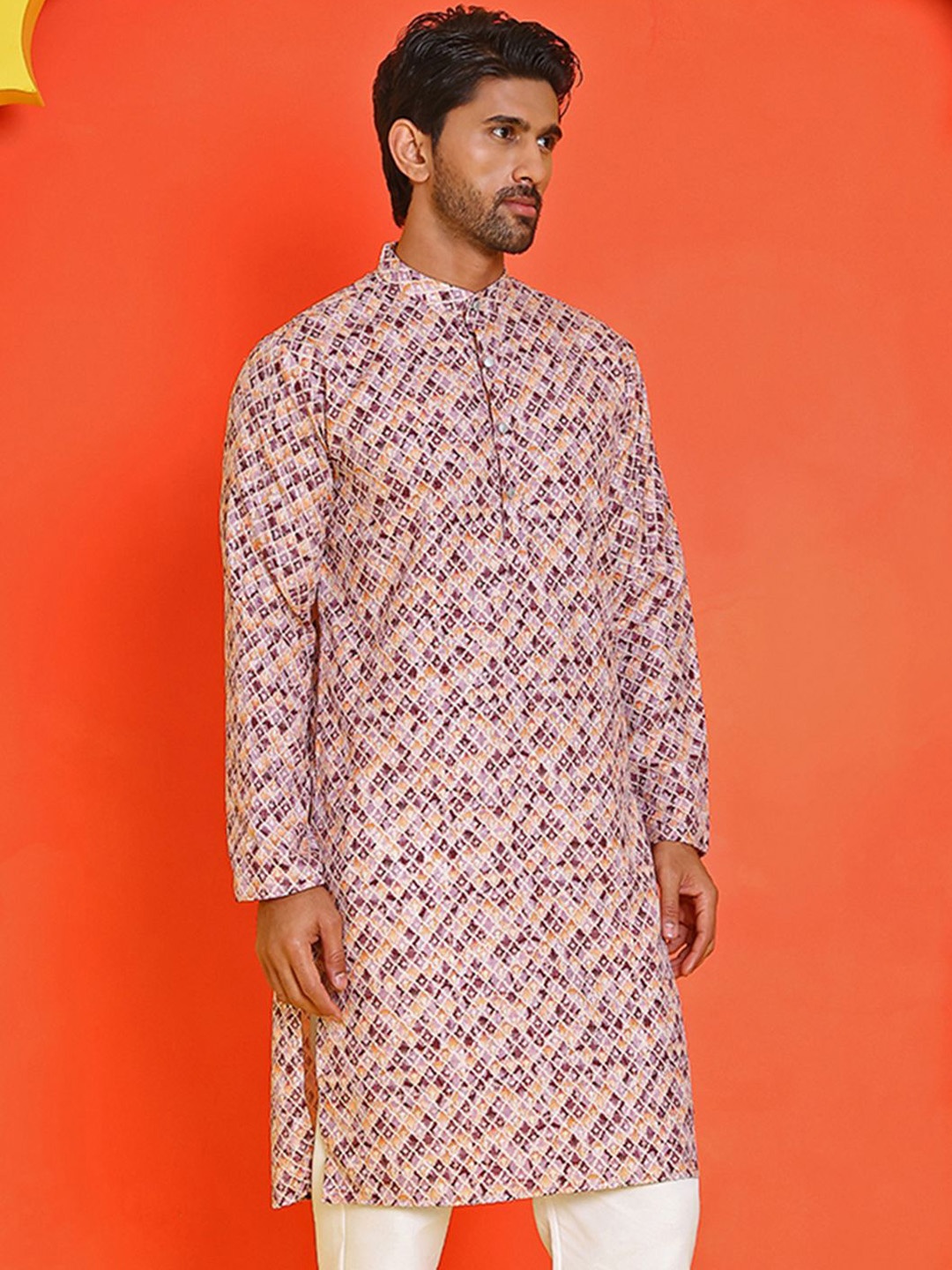 

Jompers Men Geometric Printed Thread Work Kurta, Purple